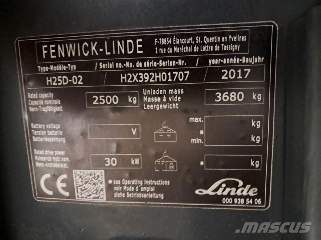 Linde H25D-02 Diesel trucks