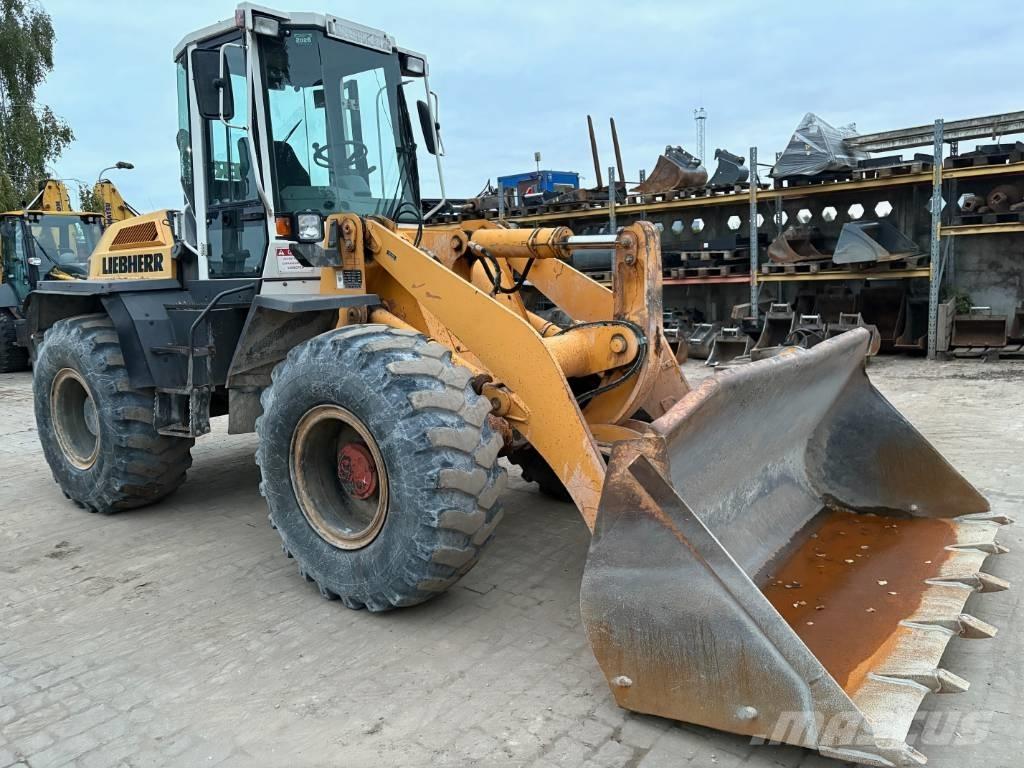 Liebherr L 522 Wheel loaders
