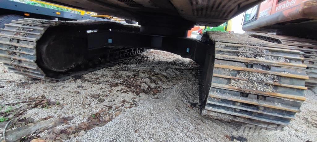 Hitachi ZX210LC-5 Crawler excavators