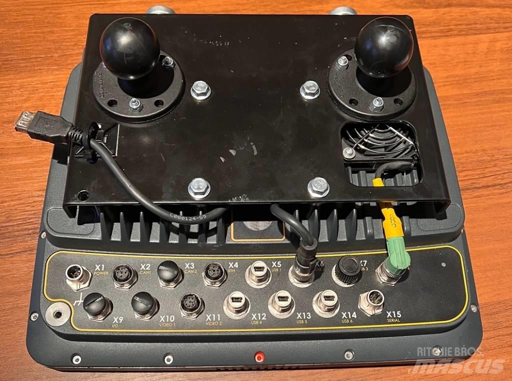 John Deere F680524 Electronics