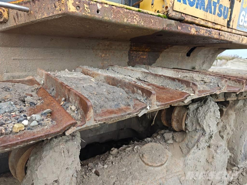 Komatsu DX 65EX-15 Crawler dozers