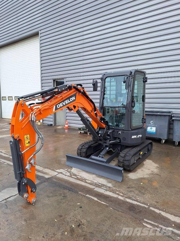 Develon DX 27 Z-7 Mini excavators < 7t (Mini diggers)