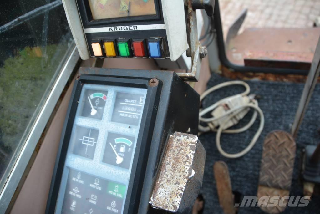 Hitachi KH 150-3 Tracked cranes