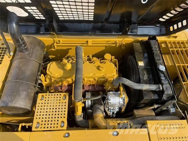 CAT 325 CL Crawler excavators