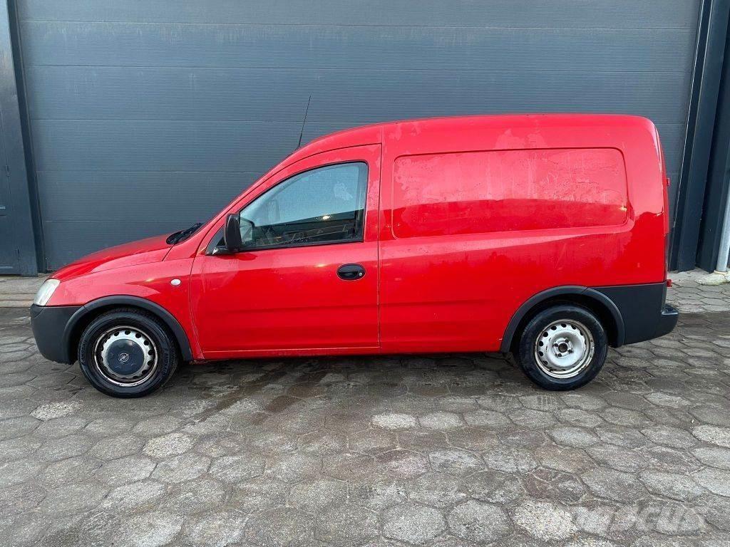 Opel Combo CDTI Box body