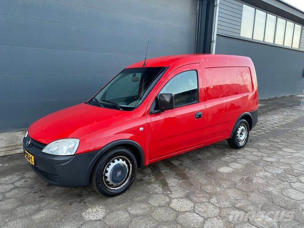 Opel Combo CDTI Box body