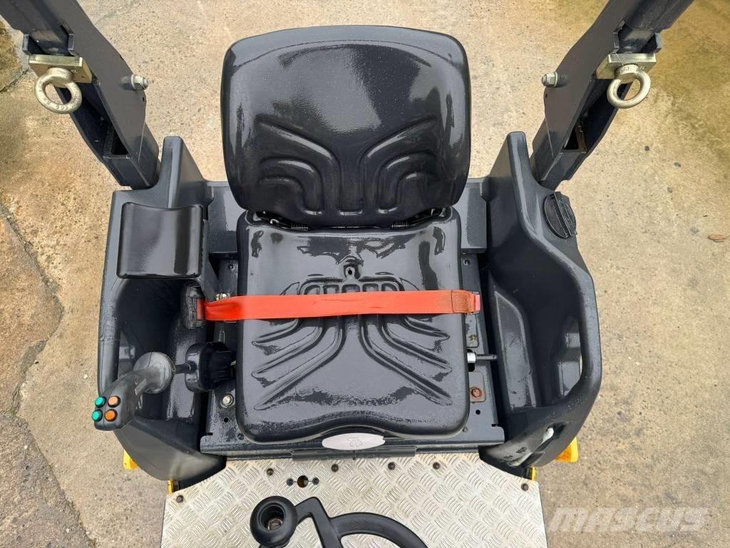 Bomag BW 120 AD-5 Twin drum rollers