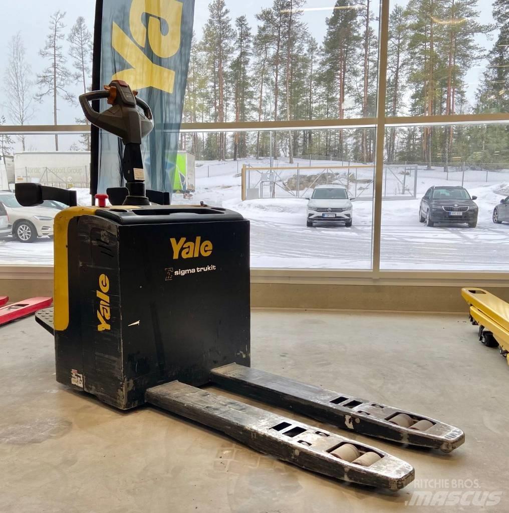 Yale MP20XUX Low lifter with platform
