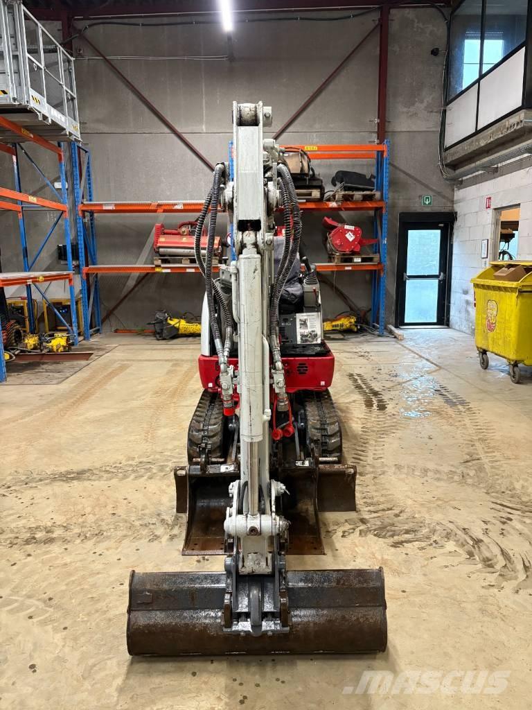 Takeuchi TB 225 Mini excavators < 7t (Mini diggers)