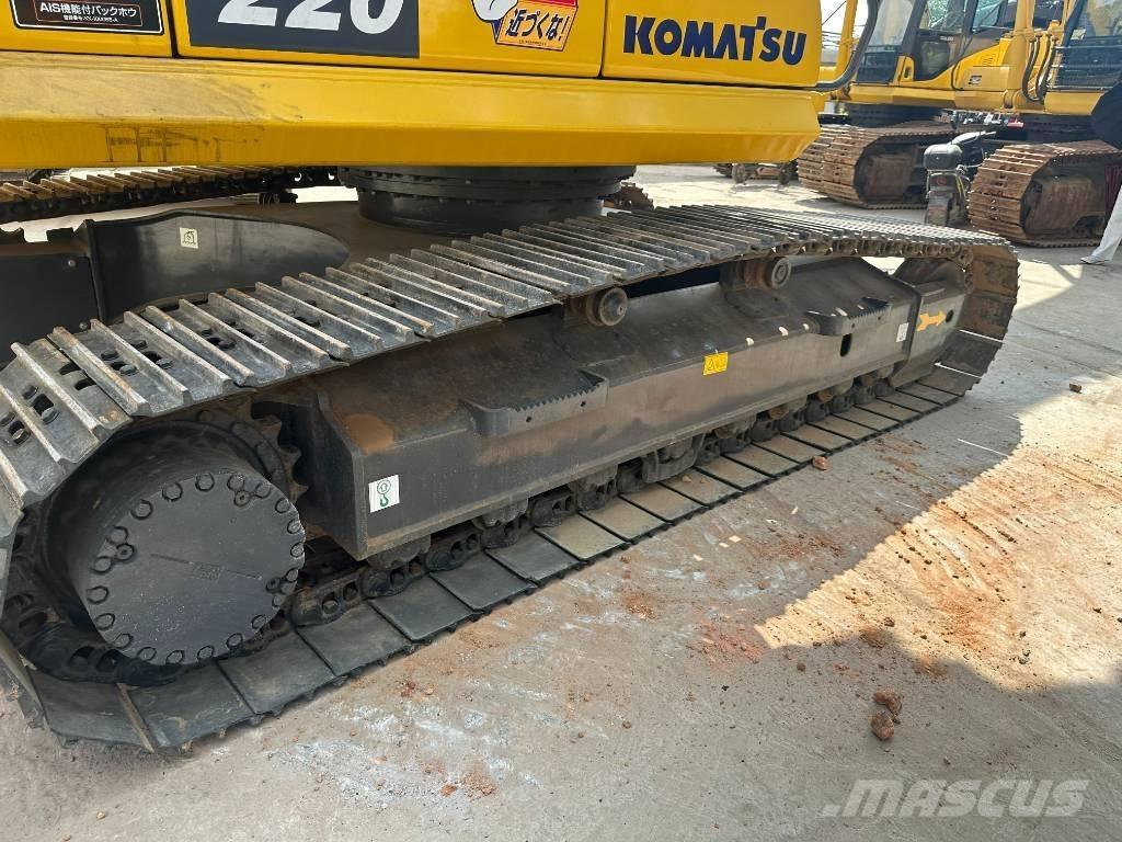 Komatsu PC 220-8 Crawler excavators