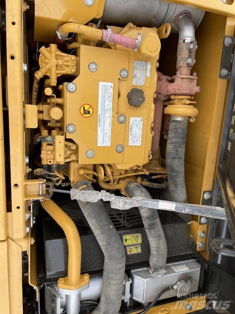 CAT 313 Crawler excavators