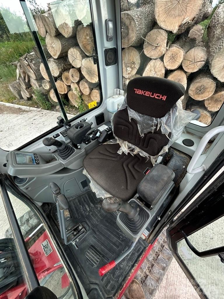Takeuchi TB 225 Mini excavators < 7t (Mini diggers)