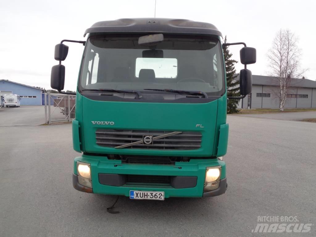 Volvo FL 240 4x2 Cable lift demountable trucks