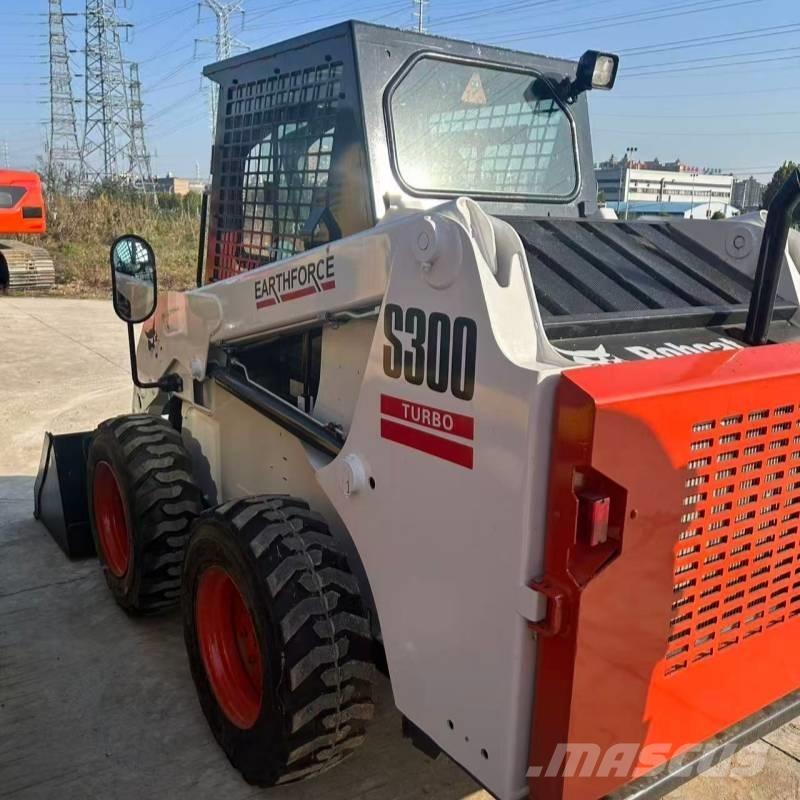 Bobcat S 300 Skid steer loaders