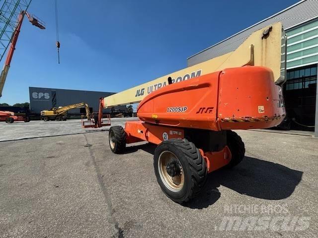 JLG 1200 SJP Telescopic boom lifts