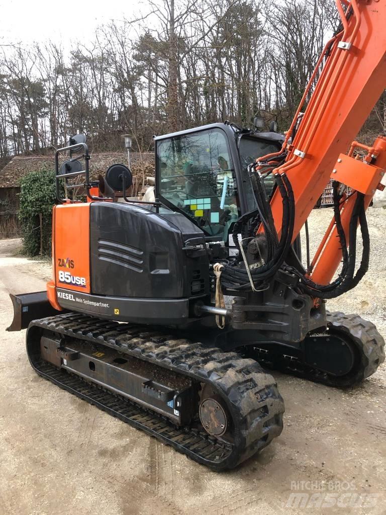 Hitachi ZX85USB-6 Midi excavators  7t - 12t