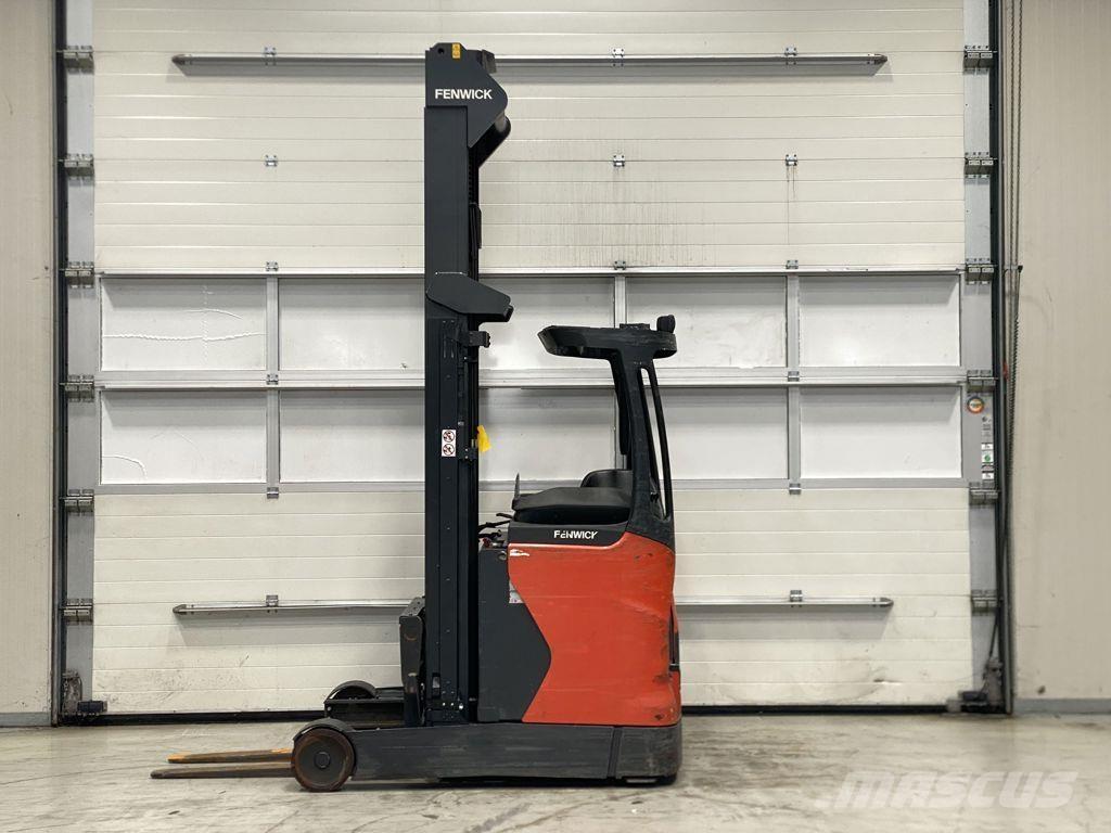 Linde R16-01 Reach trucks
