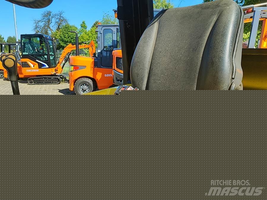 Hyundai 45DS-7E Diesel trucks