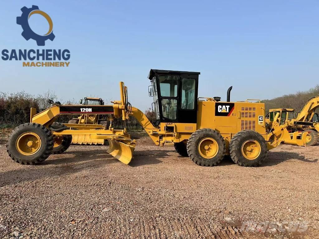 CAT 120 H Graders