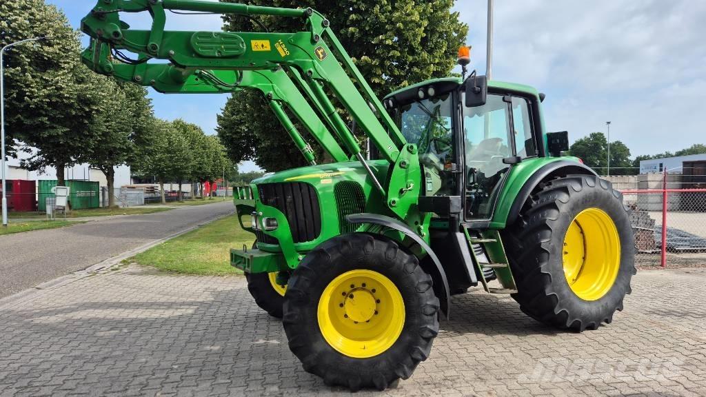 John Deere 6620 AP Tractors