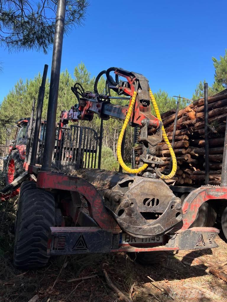 Kubota M 7153 Forestry tractors