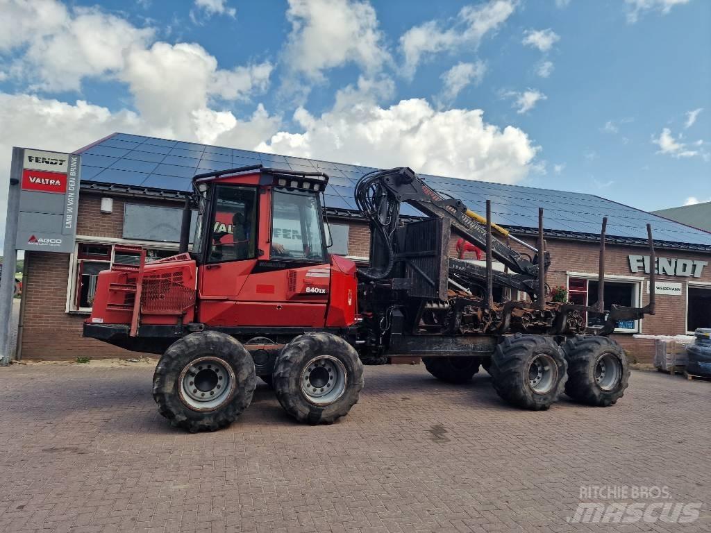 Komatsu 840 TX Forwarders