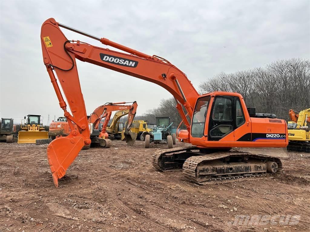 Doosan DH220-7 Crawler excavators