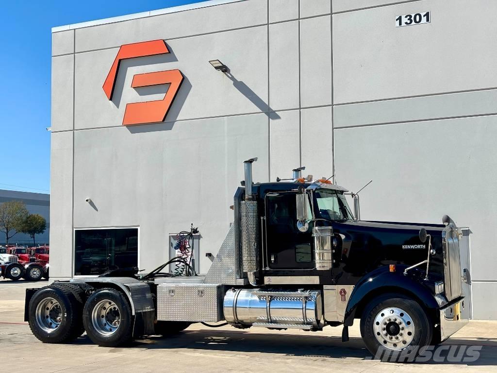 Kenworth W 900 Tractor Units
