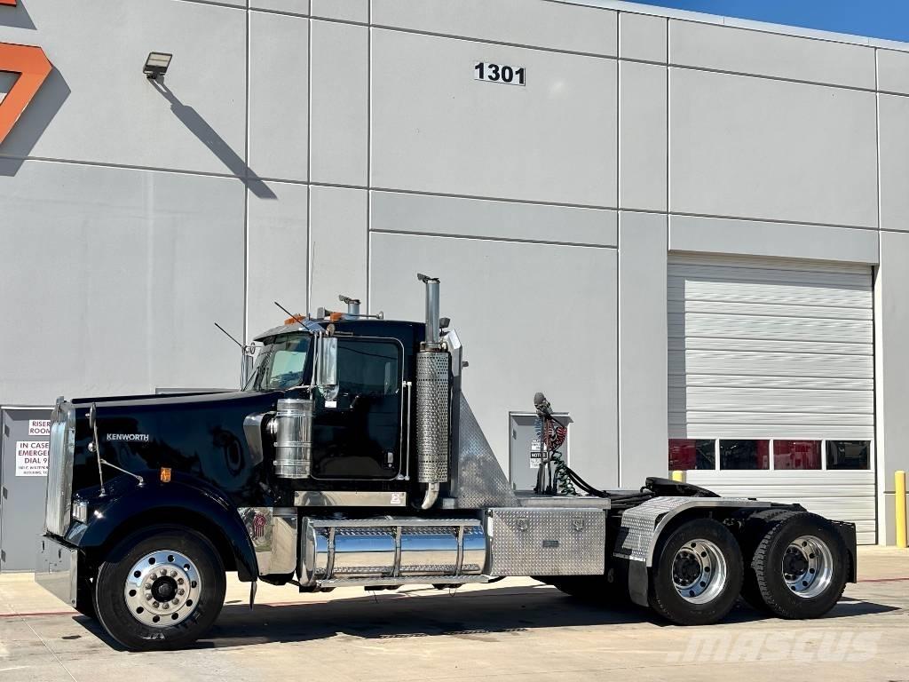 Kenworth W 900 Tractor Units