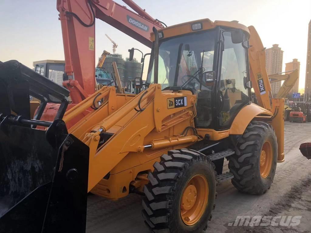 JCB 3 CX Backhoe loaders