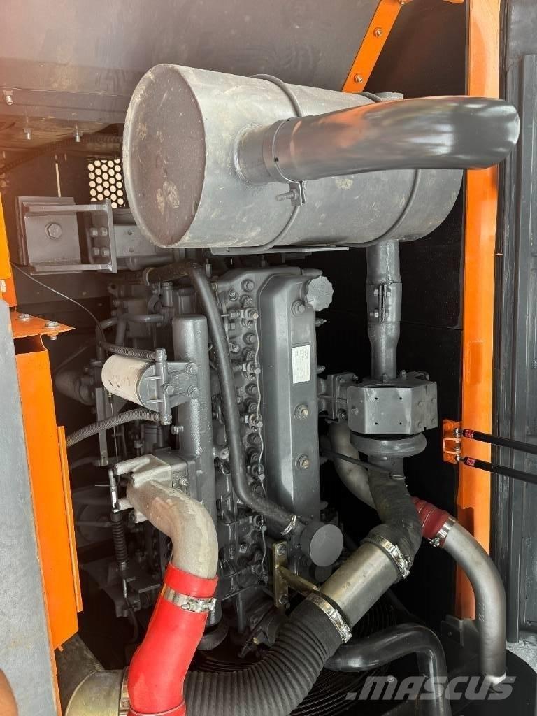 Develon DX 225 LCA Midi excavators  7t - 12t