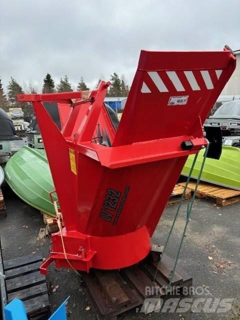 Esko LV1232 Snow throwers
