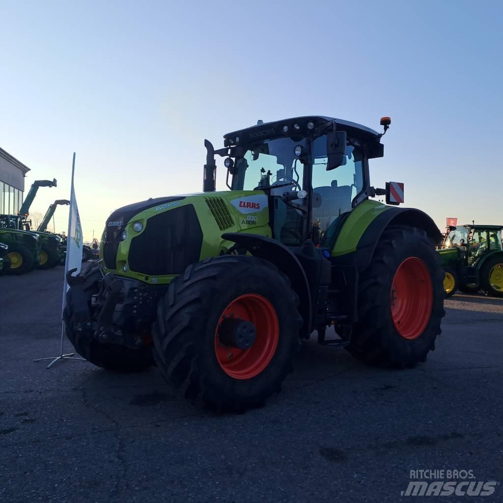 CLAAS Axion 830 Tractors