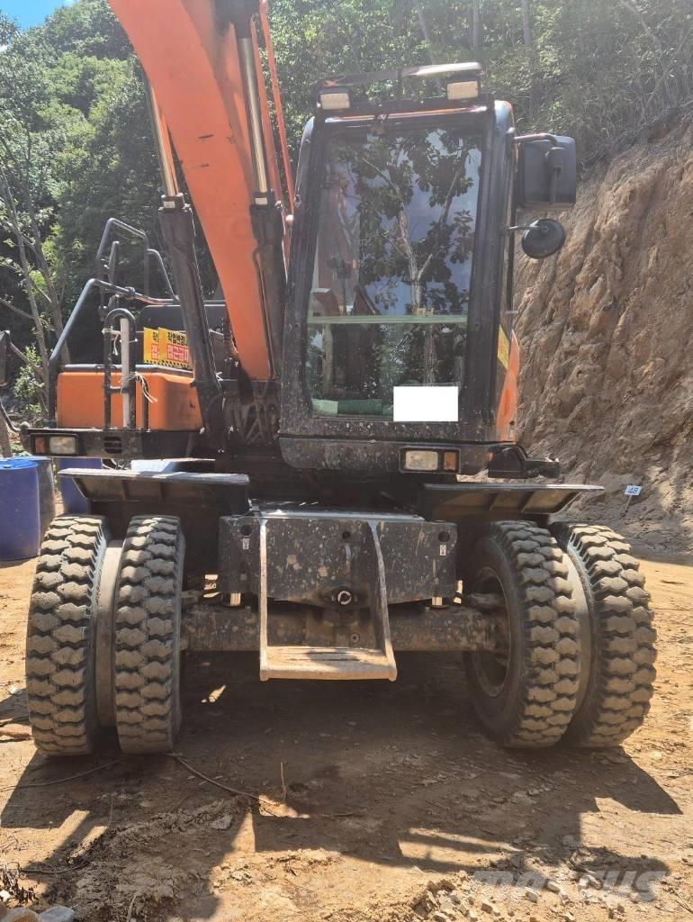 Doorne-Daf DX140W-5 Wheeled excavators