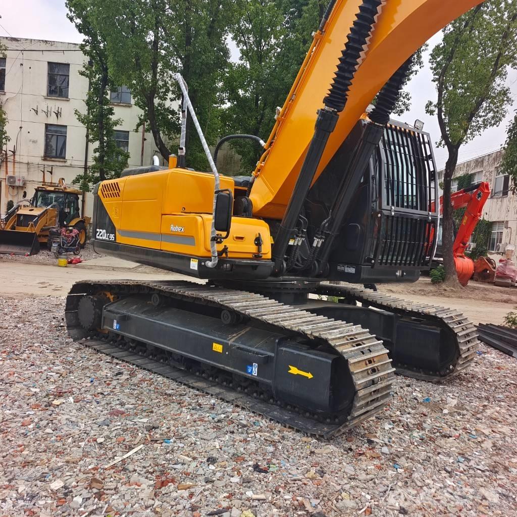 Hyundai 220LC-9T Crawler excavators