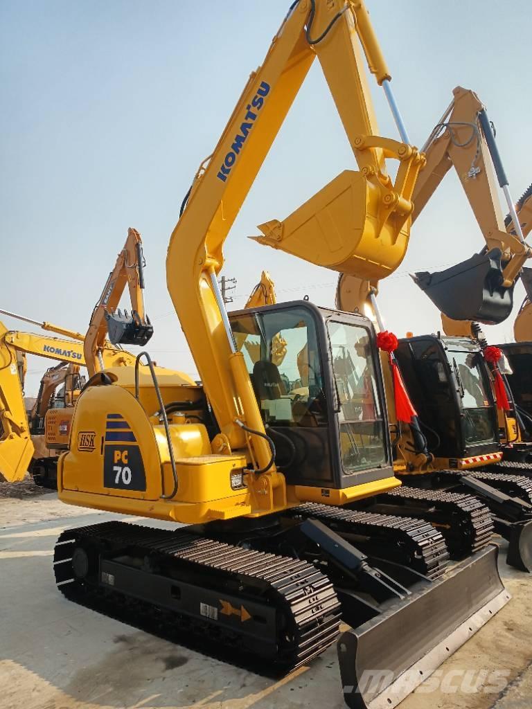 Komatsu PC 70 Midi excavators  7t - 12t