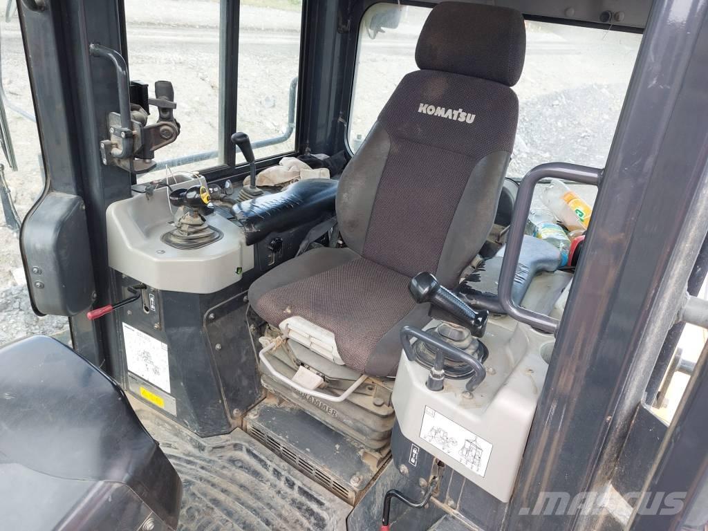 Komatsu D61PX-24 Crawler dozers