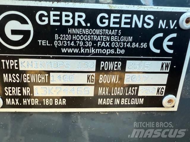 Knikmops KM 130 Mini loaders