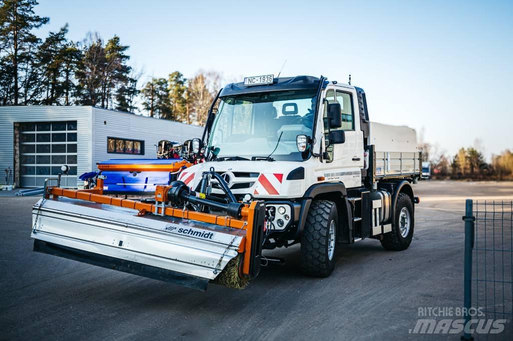 Unimog U 318 Sweeper trucks