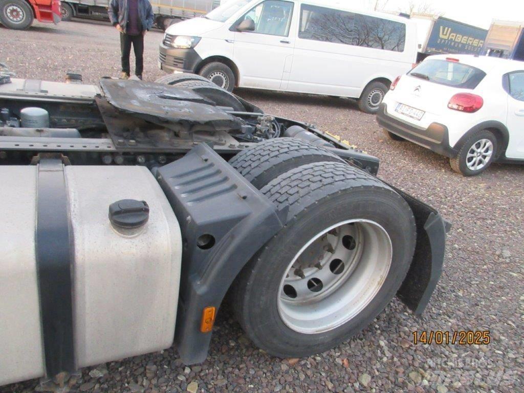 Ford F-Max Tractor Units
