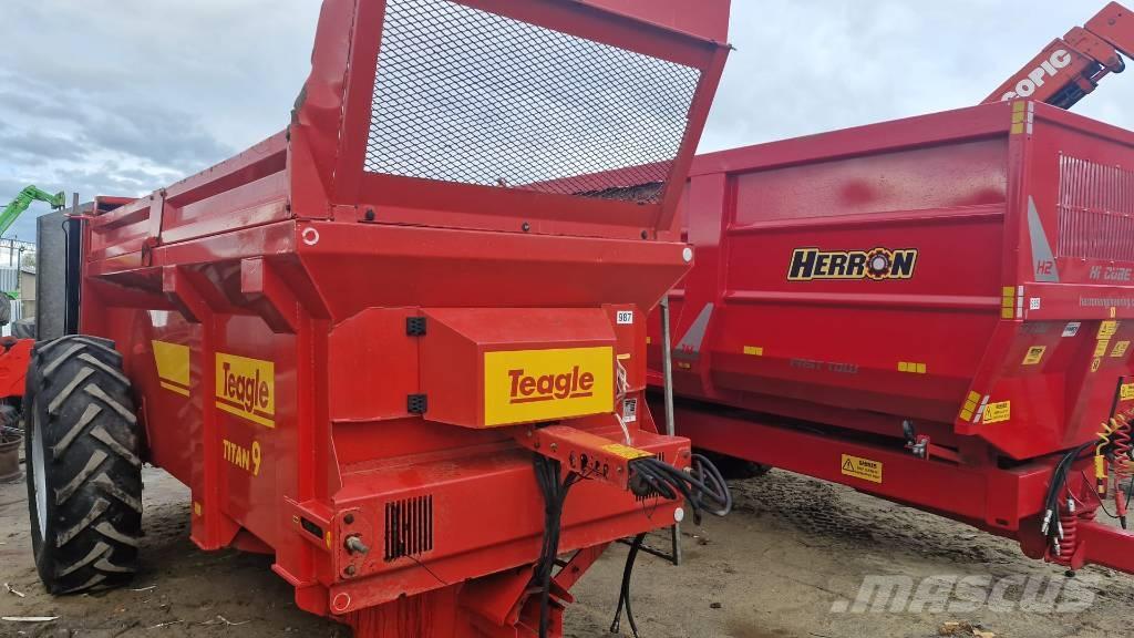 TEAGLE TITAN 9 Manure spreaders