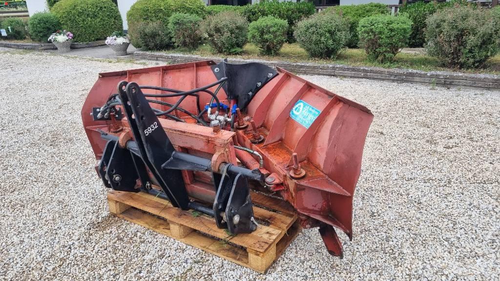 UNI-VÄG 200 Vikplog Plows