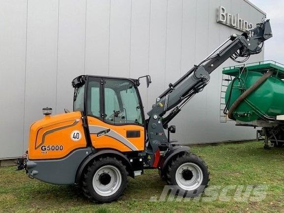 GiANT G5000 Tele Wheel loaders