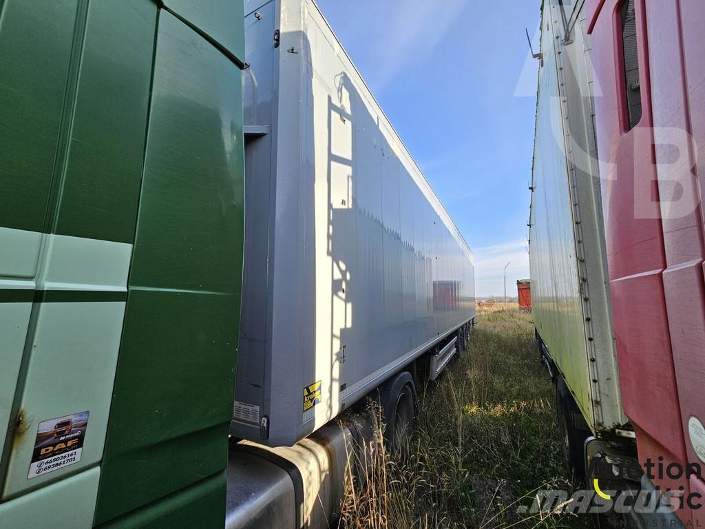 Kraker CF200 Curtainsider semi-trailers