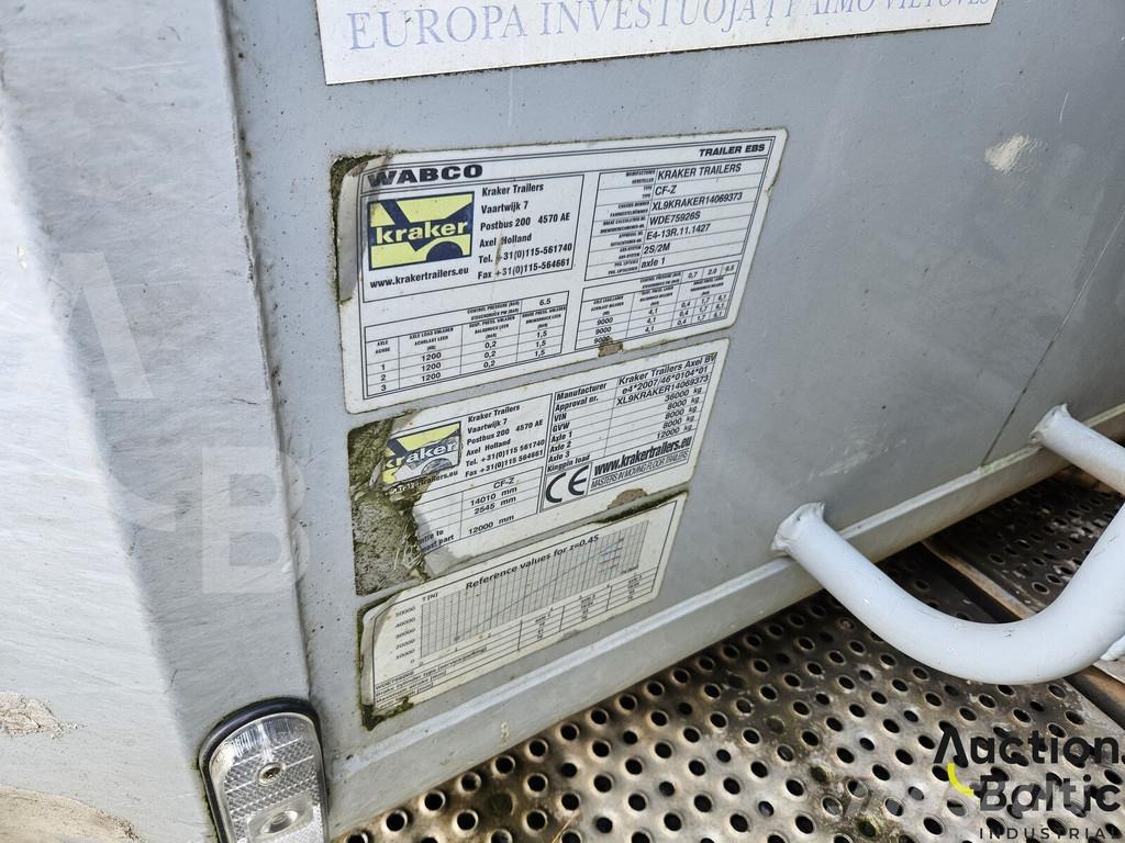 Kraker CF200 Curtainsider semi-trailers