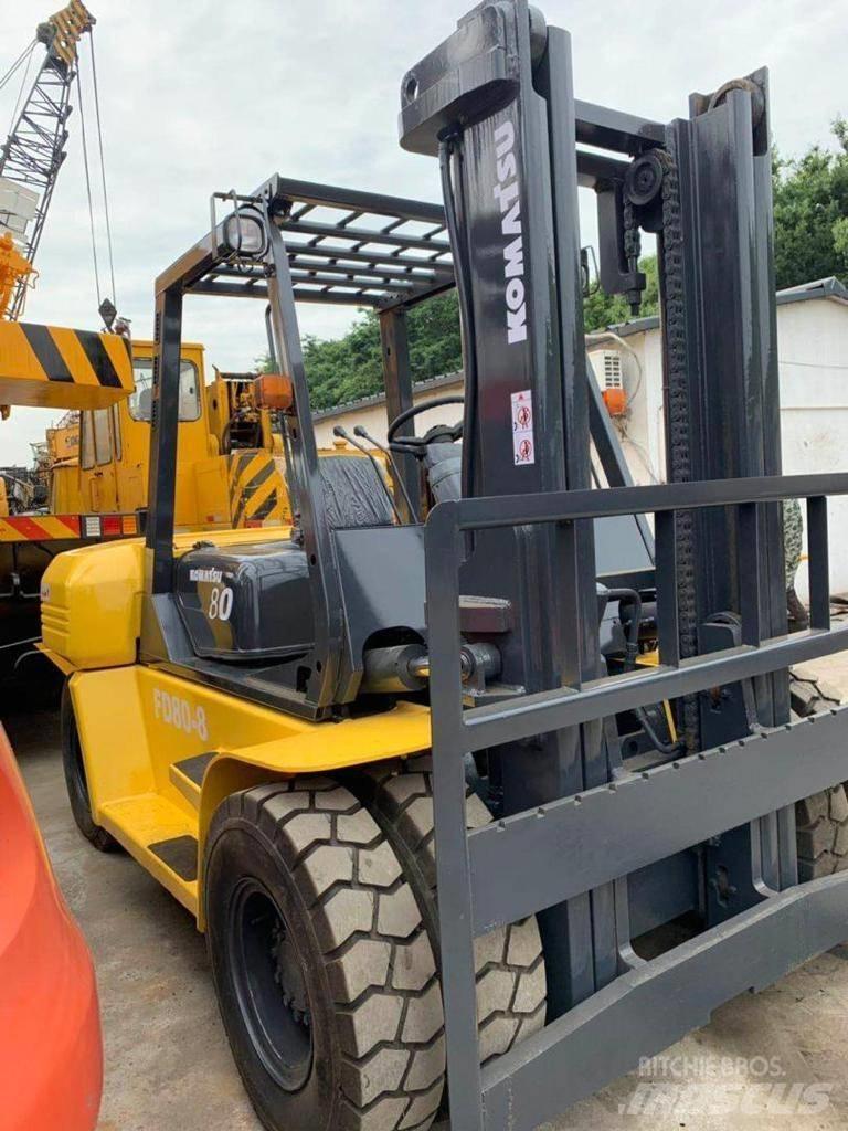 Komatsu 8 Ton Diesel trucks