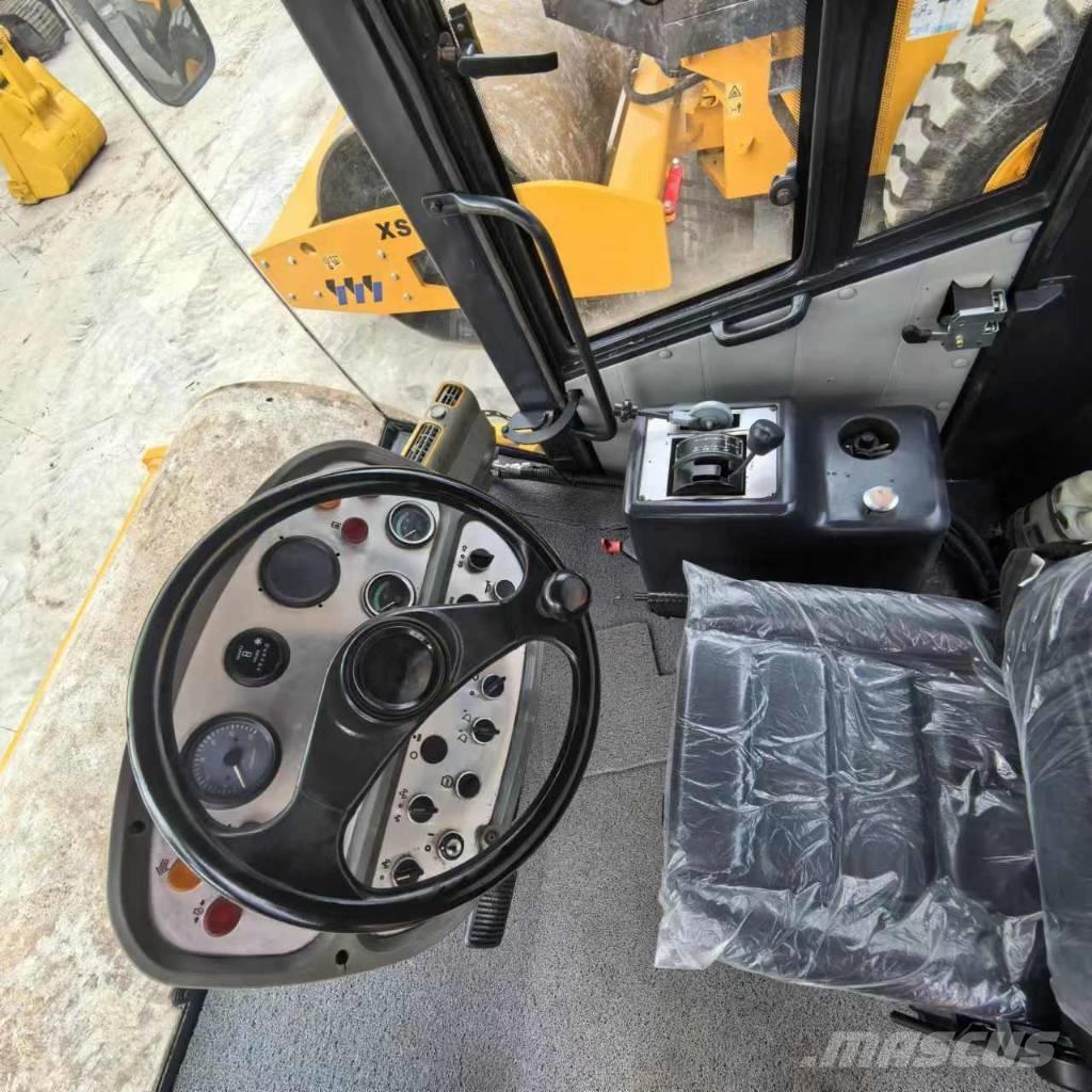 XCMG xs223j Single drum rollers