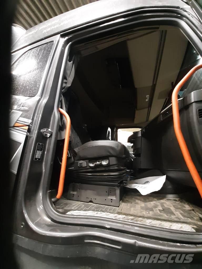 Volvo FH 16 Timber trucks