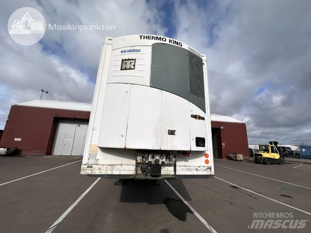 Schmitz SKO 24 Temperature controlled semi-trailers