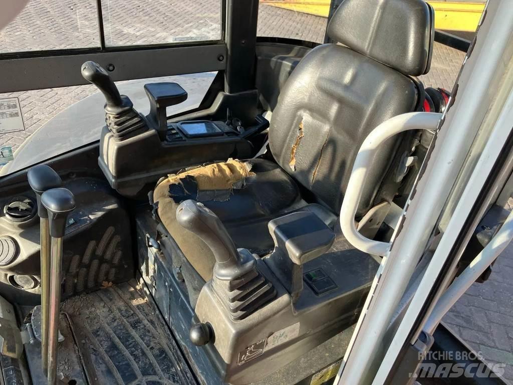 Messersi M28UC Mini excavators < 7t (Mini diggers)